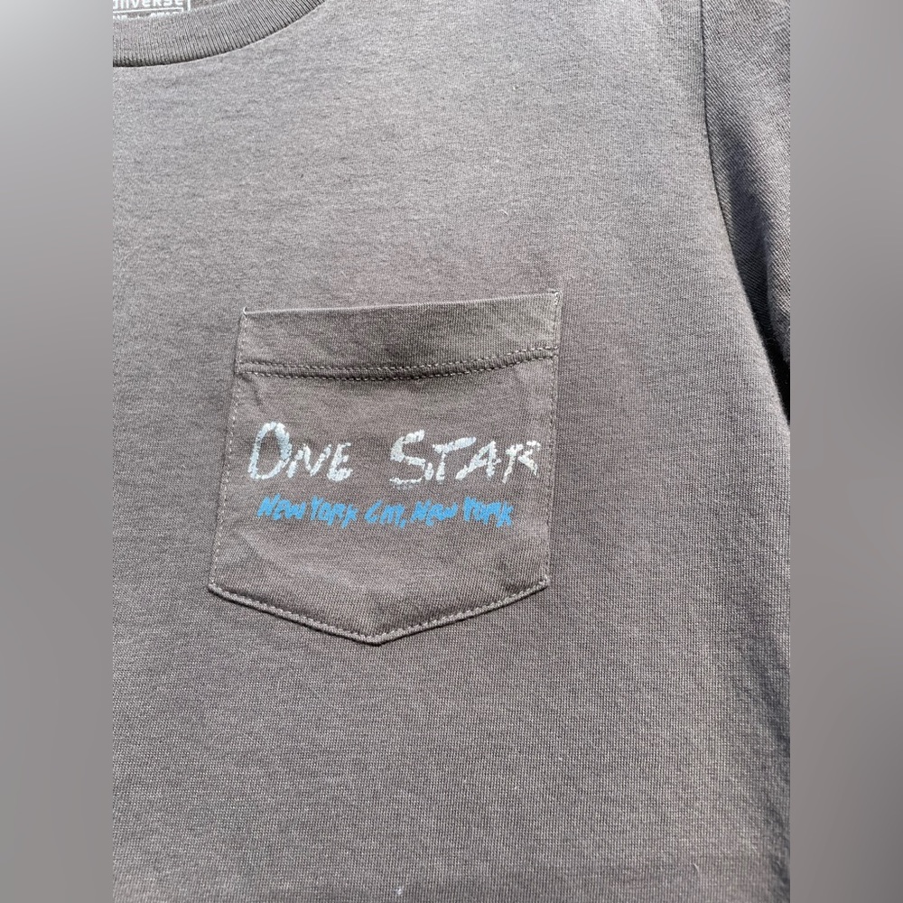 Women’s gray Converse T-shirt | medium - Picture 2 of 9